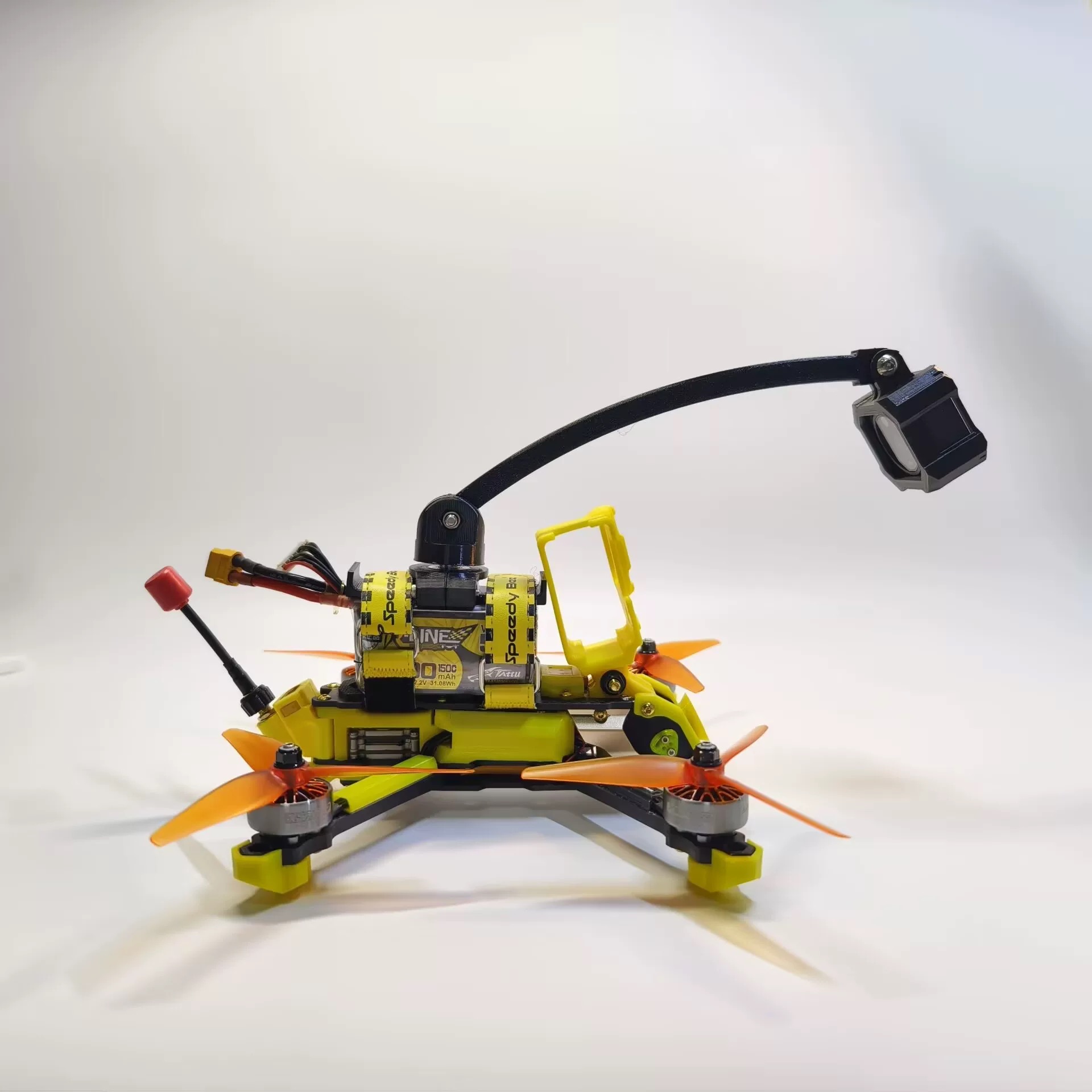 Cámara FPV Palo de Selfie gira - Drone Camera Case reseña y precio